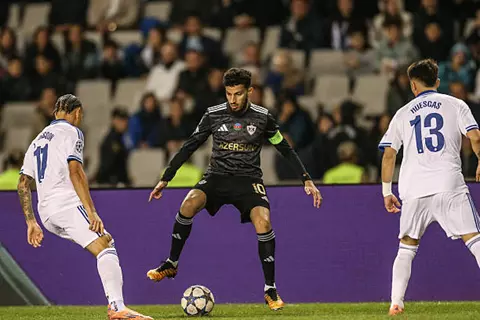 بعد 10 مشاركات مخيبة.. كاراباج يكتب التاريخ في دوري أبطال أوروبا